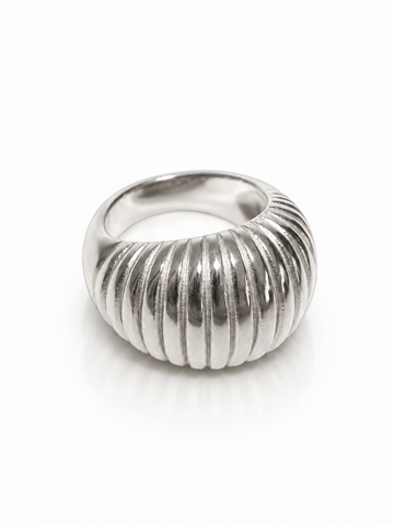 Le Croissant Chunky Silver Ring