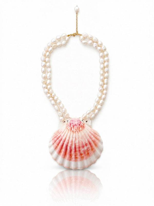 Saint-Tropez Pearl Scallop Shell Necklace